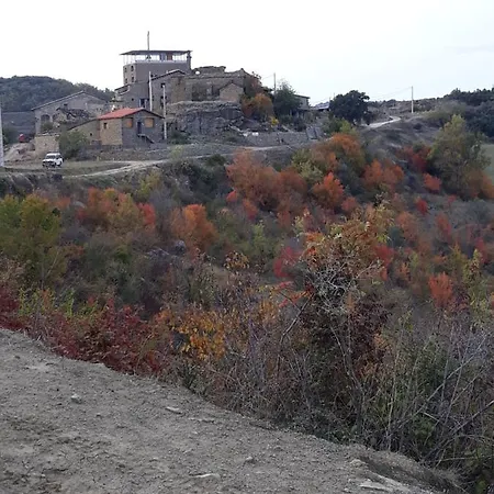 L'estudi בית אירוח